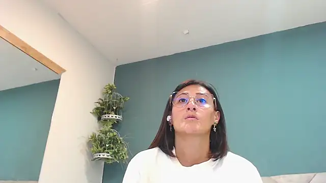 SharisWillian online show from December 4, 3:49 am