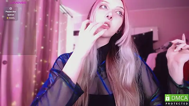 JustMeowGirl online show from June 6, 5:56 am