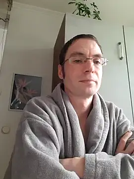 Schnubby1 online show from January 27, 12:05 pm