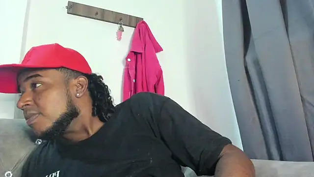 Snapshot of gavi_19cm chatting on March 9, 6:28 am gavi 19cm online show from March 9, 6:28 am