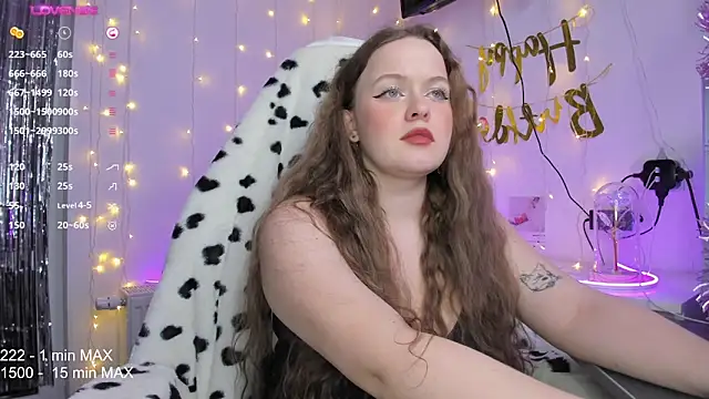 Snapshot of HANNA_MONTANAS chatting on January 19, 7:37 pm HANNA MONTANAS online show from January 19, 7:37 pm