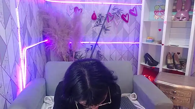 Snapshot of charlottemoonxz chatting on September 17, 6:53 pm charlottemoonxz online show from September 17, 6:53 pm