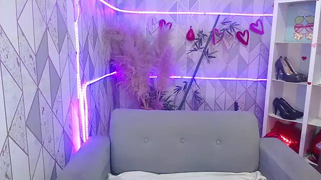 Snapshot of charlottemoonxz chatting on September 22, 3:25 pm charlottemoonxz online show from September 22, 3:25 pm
