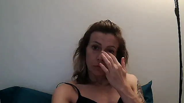 anechka1 online show from June 20, 10:01 pm