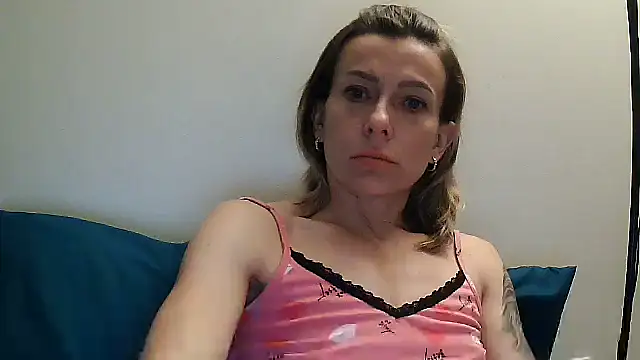 anechka1 online show from June 27, 2:27 am