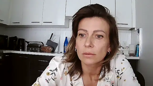 anechka1 online show from July 16, 6:36 pm