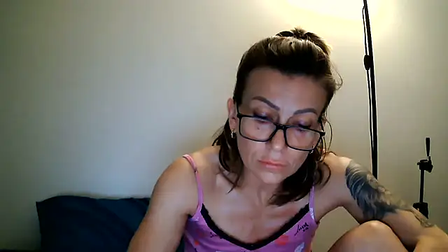 anechka1 online show from July 30, 1:15 am