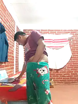 Snapshot of Cris_ale1218 chatting on November 6, 4:57 am Cris ale1218 online show from November 6, 4:57 am