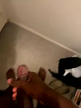 Snapshot of damien954 chatting on October 30, 10:38 am damien954 online show from October 30, 10:38 am