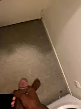 Snapshot of damien954 chatting on November 11, 9:09 am damien954 online show from November 11, 9:09 am