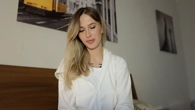 lluna drug online show from March 26, 4:01 pm