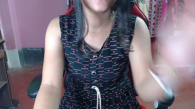 Angel Alison  online show from January 31, 7:11 pm