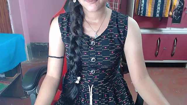 Angel Alison  online show from April 24, 11:01 am