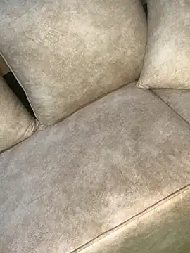 GoddessVee online show from December 4, 2:42 am