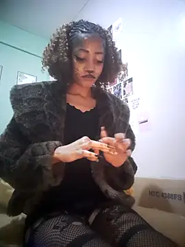 GoddessVee online show from October 31, 1:39 am