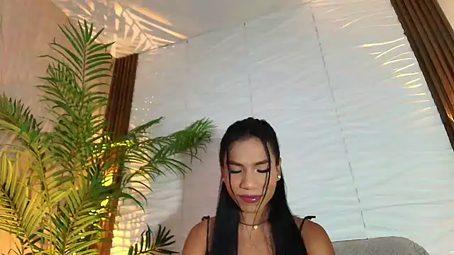Snapshot of kimberly_Gonzalez1 chatting on December 16, 7:41 pm kimberly Gonzalez1 online show from December 16, 7:41 pm