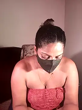 Kim kardashia1 online show from January 3, 1:16 am