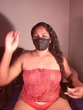 Kim kardashia1 online show from February 7, 3:08 pm