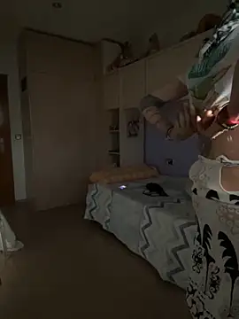 Kamaleonix online show from October 25, 2:46 pm