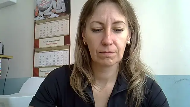 Snapshot of AshleyXHoney chatting on July 9, 11:03 am AshleyXHoney online show from July 9, 11:03 am