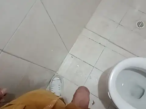 Wynni online show from April 1, 2:03 pm