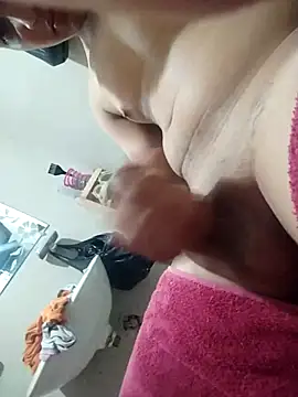 Snapshot of Guanin69jk chatting on October 21, 3:07 am Guanin69jk online show from October 21, 3:07 am