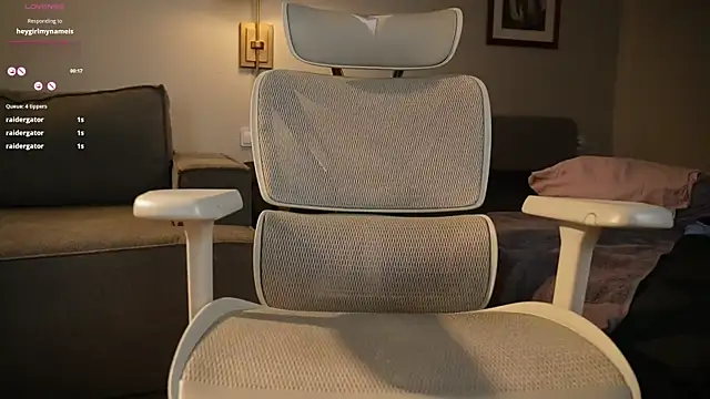 milablum777 online show from December 29, 7:11 pm