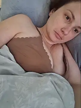 Snapshot of MilfyMrsRobinson chatting on March 6, 3:13 pm MilfyMrsRobinson online show from March 6, 3:13 pm