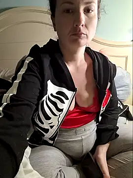 Snapshot of MilfyMrsRobinson chatting on March 12, 11:09 am MilfyMrsRobinson online show from March 12, 11:09 am