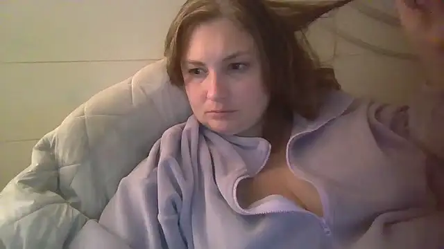 MilfyMrsRobinson online show from December 4, 12:53 am