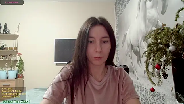 Wowpornoo online show from December 31, 4:46 pm