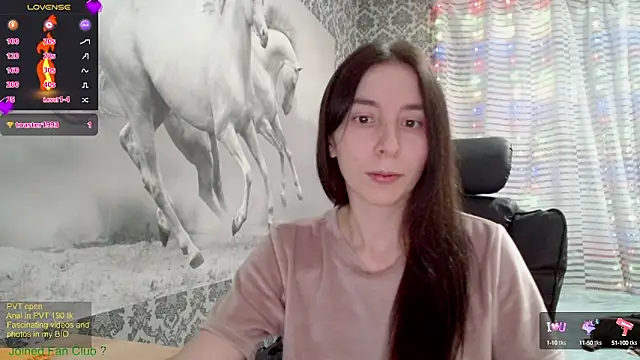 Wowpornoo online show from February 19, 2:23 pm