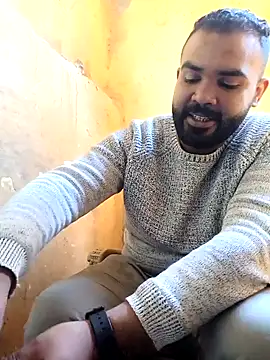 ListedLoin online show from January 3, 8:00 am