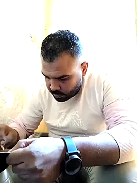 ListedLoin online show from January 8, 8:16 am