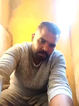 ListedLoin online show from January 9, 1:02 pm