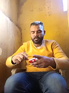 ListedLoin online show from January 12, 12:01 pm