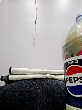 ListedLoin online show from February 20, 5:29 pm