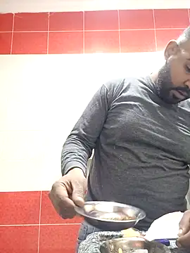 ListedLoin online show from February 22, 11:13 am