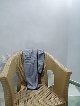 ListedLoin online show from March 3, 6:22 pm