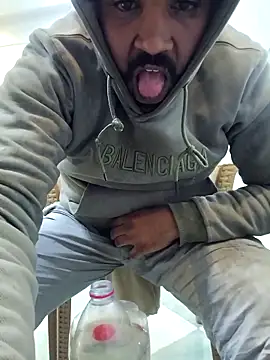 ListedLoin online show from March 20, 5:15 pm