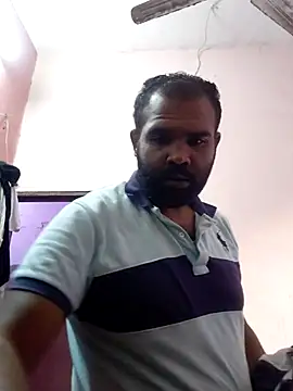 ListedLoin online show from November 9, 1:53 pm