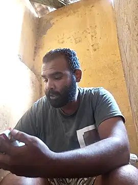 ListedLoin online show from November 11, 1:33 pm