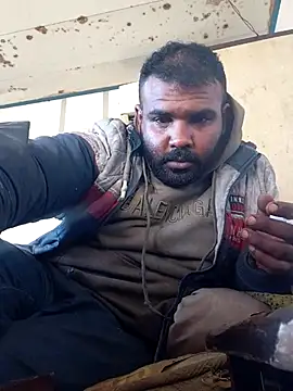 ListedLoin online show from February 5, 7:46 am