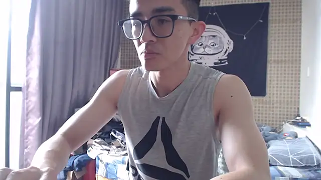 Stevenjt online show from March 1, 4:03 am