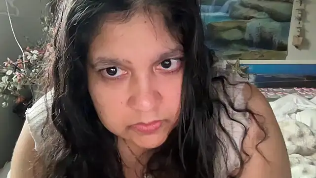 MelanieFawker online show from October 24, 2:57 pm