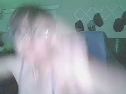 Snapshot of KaliSnow199623 chatting on January 24, 4:27 am KaliSnow199623 online show from January 24, 4:27 am