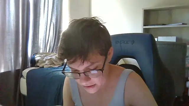 Snapshot of KaliSnow199623 chatting on September 20, 12:11 am KaliSnow199623 online show from September 20, 12:11 am