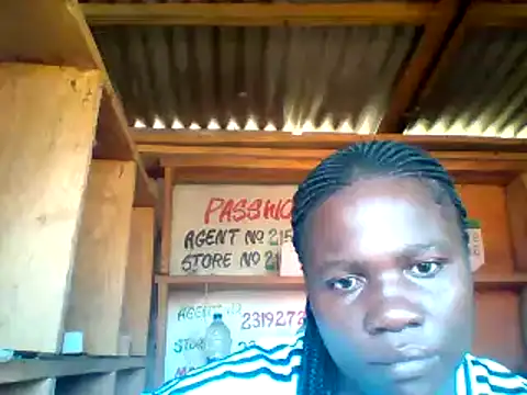 Snapshot of missarpie chatting on December 7, 5:04 am missarpie online show from December 7, 5:04 am