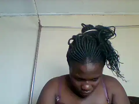 Snapshot of missarpie chatting on December 8, 5:18 am missarpie online show from December 8, 5:18 am