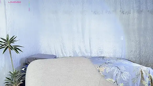 I Am Boo online show from April 17, 4:21 pm